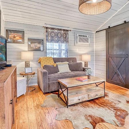 Creekside Cabins - The Texan Wimberley Bagian luar foto